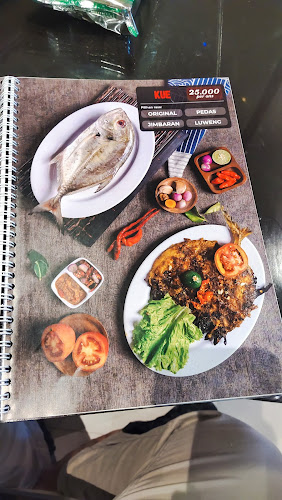 Comentarii opinii despre Ikan Bakar Tepi Laut 18