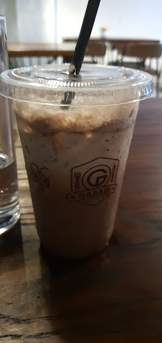 GARASI Cafe & Resto - Kota Makassar