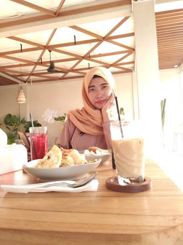 Comentarii opinii despre Nyaman Coffee