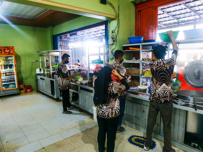 Bakso & Mie Ayam Wahyu - Kota Bandar Lampung