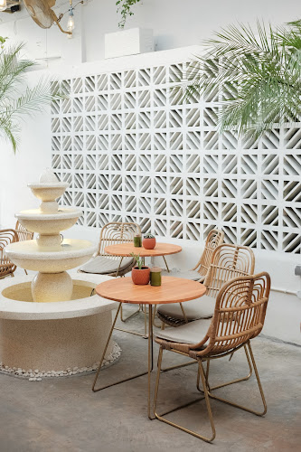 The Island Grocer Cafe