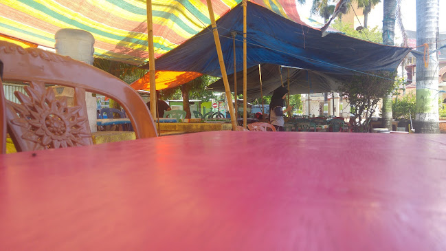 Comentarii opinii despre Es Teler 77 Monumen 40.000 Jiwa