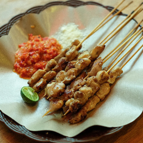 Comentarii opinii despre Akara Coffee & Space