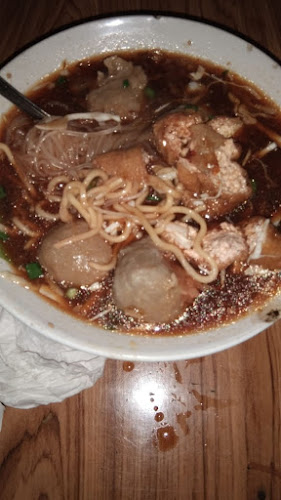 Comentarii opinii despre Warung Cak lis Aredo