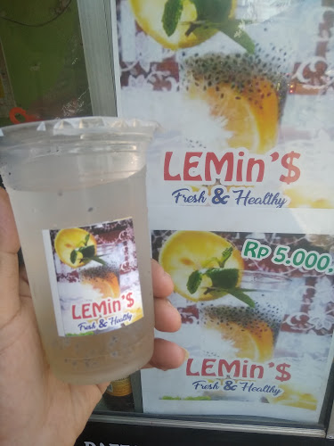 Opinii despre Es Kopi Cokli 2 Debegan Mj9 în Kota Surakarta - Gastronomi dan perhotelan