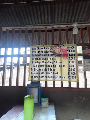 Opinii despre Tahu Gimbal Setahun Puspogiwang în Kota Semarang - Gastronomi dan perhotelan