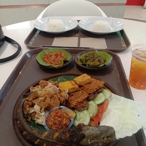 Jl. Raya Parung - Ciputat No.1, Kedaung, Kec. Bojongsari, Kota Depok, Jawa Barat