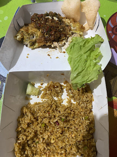 Ayam Penyet Jakarta SM.Raja