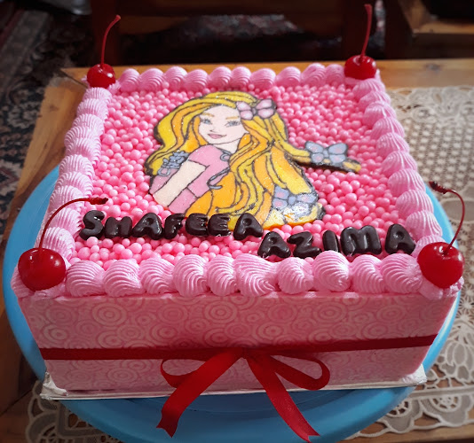 Menerima pesanan kue ulang tahun di Balikpapan My Simple Kitchen ILMI FOOD enak dan halal - Kota Balikpapan