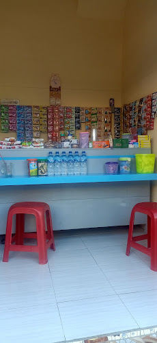 Opinii despre Warung nongkrong mama dinda în Surabaya - Gastronomi dan perhotelan