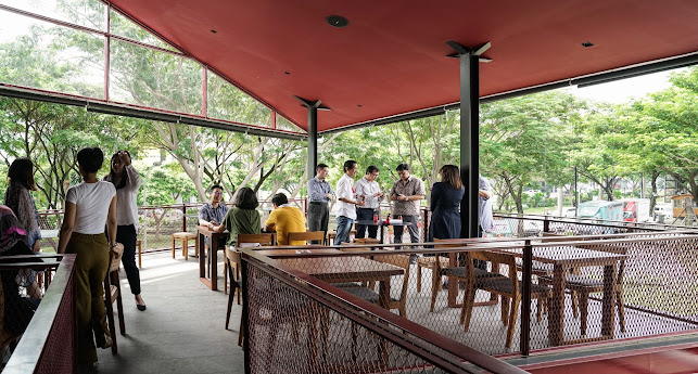 Opinii despre Tanamera Coffee Graha Famili în Surabaya - Gastronomi dan perhotelan