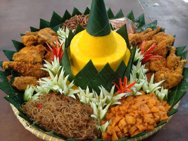 Toko Kue Ny Nina Cieunteung - Gastronomi dan perhotelan