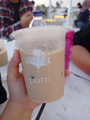 Comentarii opinii despre Putti