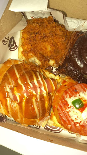 Roti Goolung Pakerisan - Gastronomi dan perhotelan