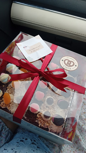 Opinii despre brownies cinta Tarakan în Kota Tarakan - Gastronomi dan perhotelan