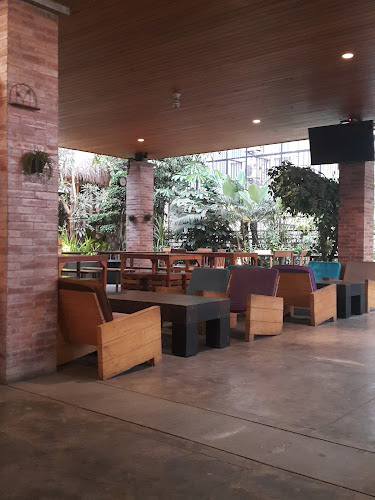 Kedai Rimbun Restaurant - Gastronomi dan perhotelan