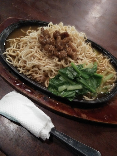 Kingdom Foodcourt & Coffee Toffee - Gastronomi dan perhotelan