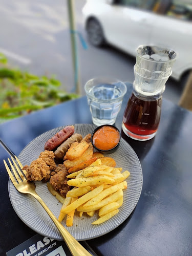 Jl. Diponegoro No.220A, Dauh Puri Klod, Kec. Denpasar Bar., Kota Denpasar, Bali 80113