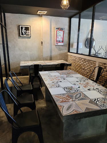 Jl. Pramuka No.789, RT.20/RW.02, Sungai Lulut, Kec. Banjarmasin Tim., Kota Banjarmasin, Kalimantan Selatan 70237