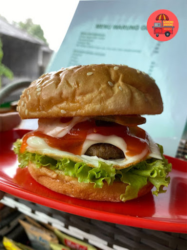 Jl. Tongkol Raya No.127, RT.004/RW.009, Karawaci Baru, Kec. Karawaci, Kota Tangerang, Banten 15116