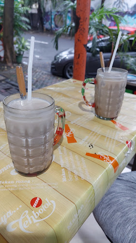 Sentra Wisata Kuliner Taman Prestasi - Surabaya