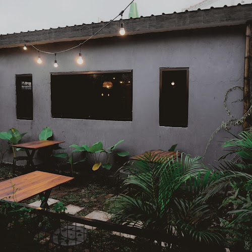 Jl. Gemah Jaya I No.65, Kedungmundu, Kec. Tembalang, Kota Semarang, Jawa Tengah 50272