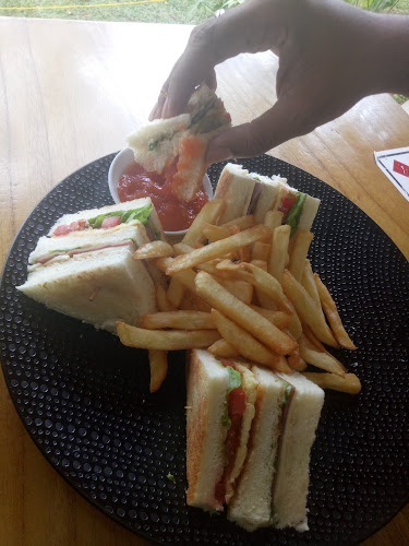 Jl. Emerald Boulevard, Parigi, Kec. Pd. Aren, Kota Tangerang Selatan, Banten 15227