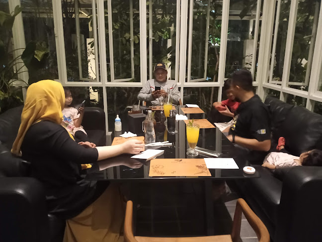 Jl. Urip Sumoharjo, Pohjentrek, Kec. Purworejo, Kota Pasuruan, Jawa Timur 67116