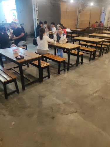 BURSKY (BURJO KEKYNIAN) - Gastronomi dan perhotelan