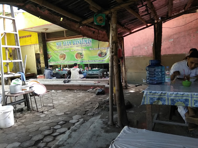 Opinii despre MIE AYAM BANYUMAS în Kota Pekalongan - Gastronomi dan perhotelan