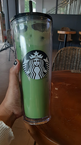 Kopi Kenangan - SPBU Sisingamangaraja - Gastronomi dan perhotelan