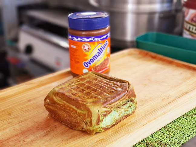 Opinii despre Rokubar Tomohon în Kota Tomohon - Gastronomi dan perhotelan