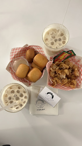 Maran Sanctuary - Gastronomi dan perhotelan