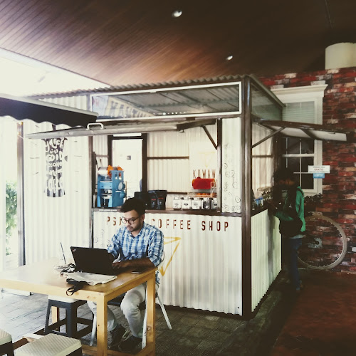 Universitas Indonesia, Kantin PSJ UI Pusat Studi Jepang, Jl. Prof. DR. Selo Soemardjan, Pondok Cina, Kecamatan Beji, Kota Depok, Jawa Barat 16424