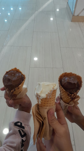 Comentarii opinii despre Luuca Mall Centre Point