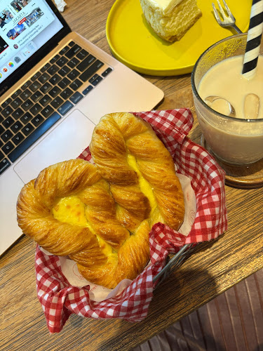 Jl. Guntur No.15, Oro-oro Dowo, Kec. Klojen, Kota Malang, Jawa Timur 65112