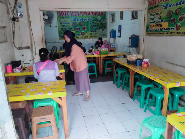 RJFH+VVH, Jl. Daan Mogot, RT.004/RW.003, Sukarasa, Kec. Tangerang, Kota Tangerang, Banten 15111