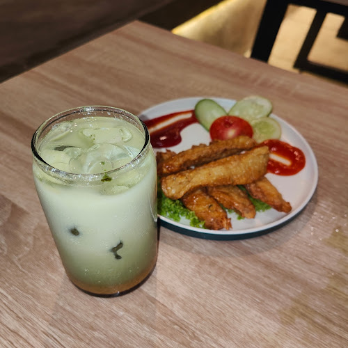 Opinii despre Restoran Terumbu Karang Solok în Kota Solok - Gastronomi dan perhotelan