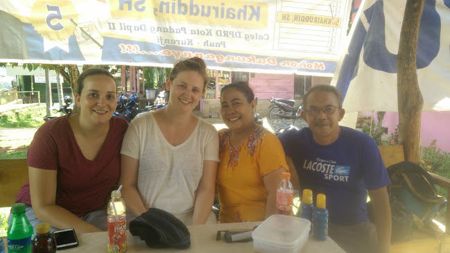 Opinii despre Warung Kopi BUNDO'S în Kota Padang - Gastronomi dan perhotelan