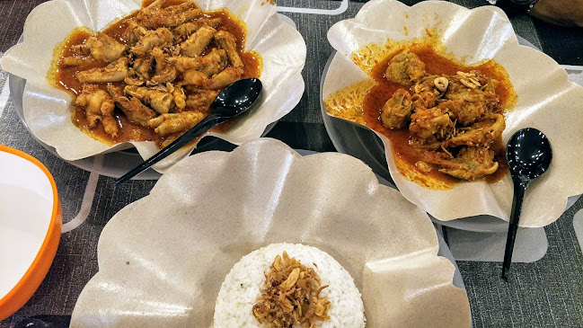 RCQX+CM9, Pandang, Kec. Panakkukang, Kota Makassar, Sulawesi Selatan 90222