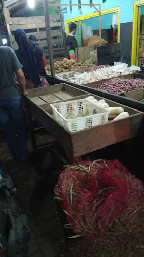 Pasar Malam Gadingrejo - Gastronomi dan perhotelan