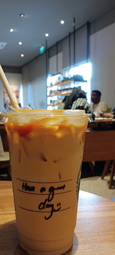 Starbucks Karunrung - Gastronomi dan perhotelan