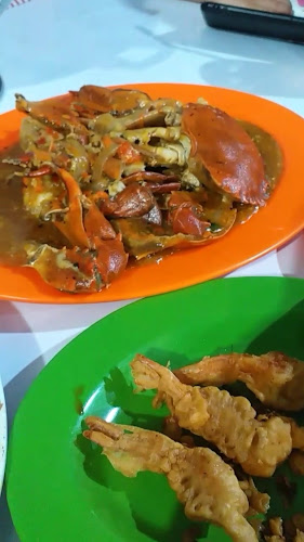 Opinii despre Pondok Aquarius Seafood în Kota Bogor - Gastronomi dan perhotelan