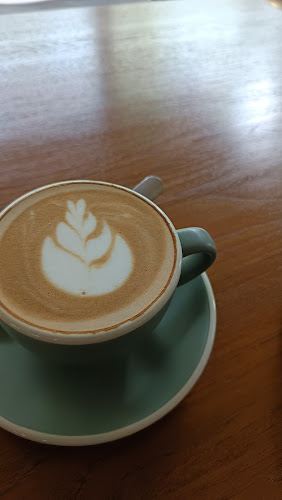 Opinii despre Kebone Cafe în Kota Bandung - Gastronomi dan perhotelan