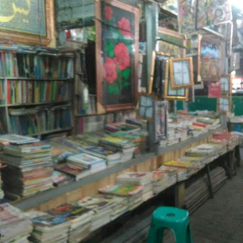 Pasar Alun-alun Tegal - Gastronomi dan perhotelan