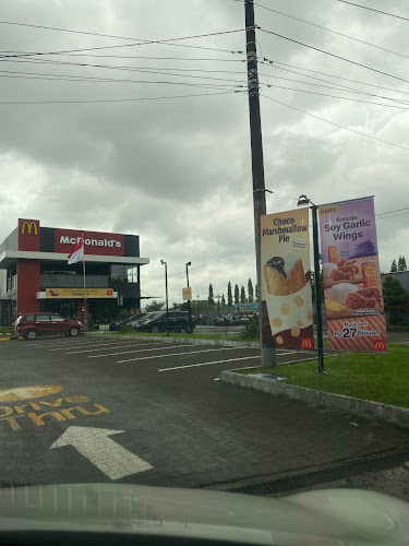 McDonald's Tun Abdul Razak - Gastronomi dan perhotelan