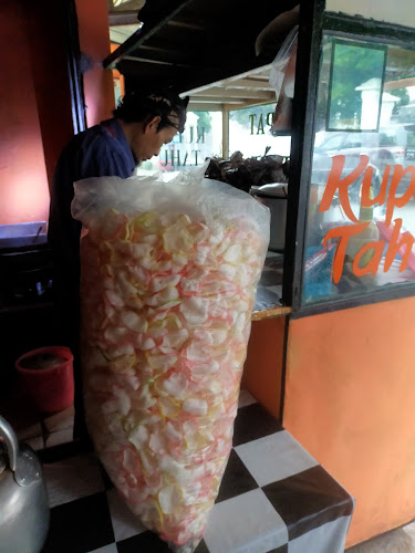 Comentarii opinii despre Kupat Tahu Pak Uci Cikole