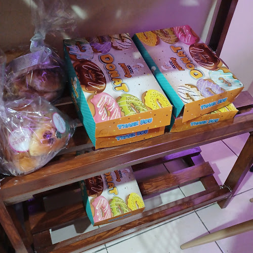 Shellys cakes 2 - Kota Manado