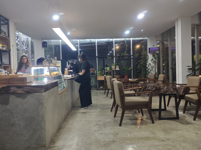 Emerald Club House, Parigi, Kec. Pd. Aren, Kota Tangerang Selatan, Banten 15227