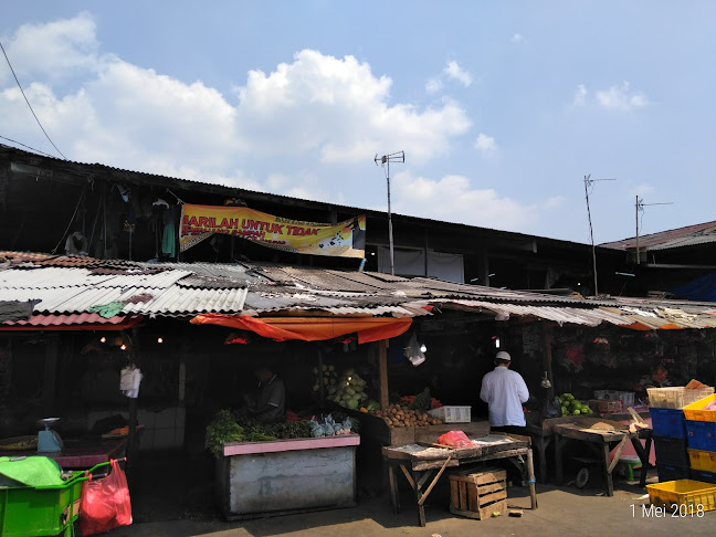 Pasar Induk Warung Jambu